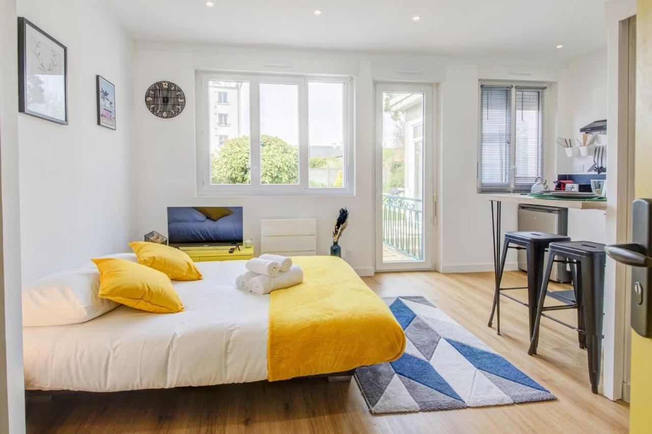 Appartamento Le Yellow, Studio Renove, Tout Confort, Jardin Saint-Jacques-de-la-Lande Esterno foto